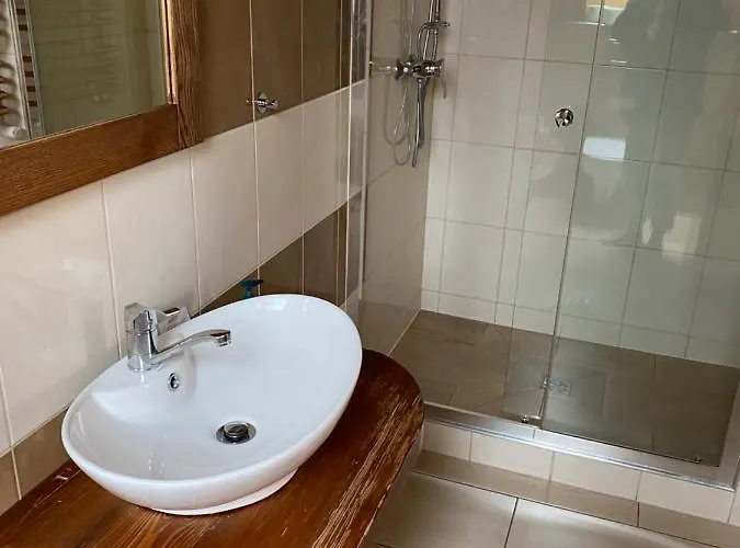 Lantgård Nad Jeziorem Charzykowy